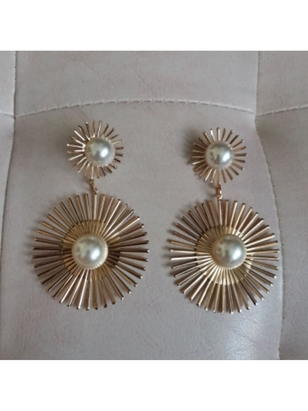 Star Burst Pearl Earrings